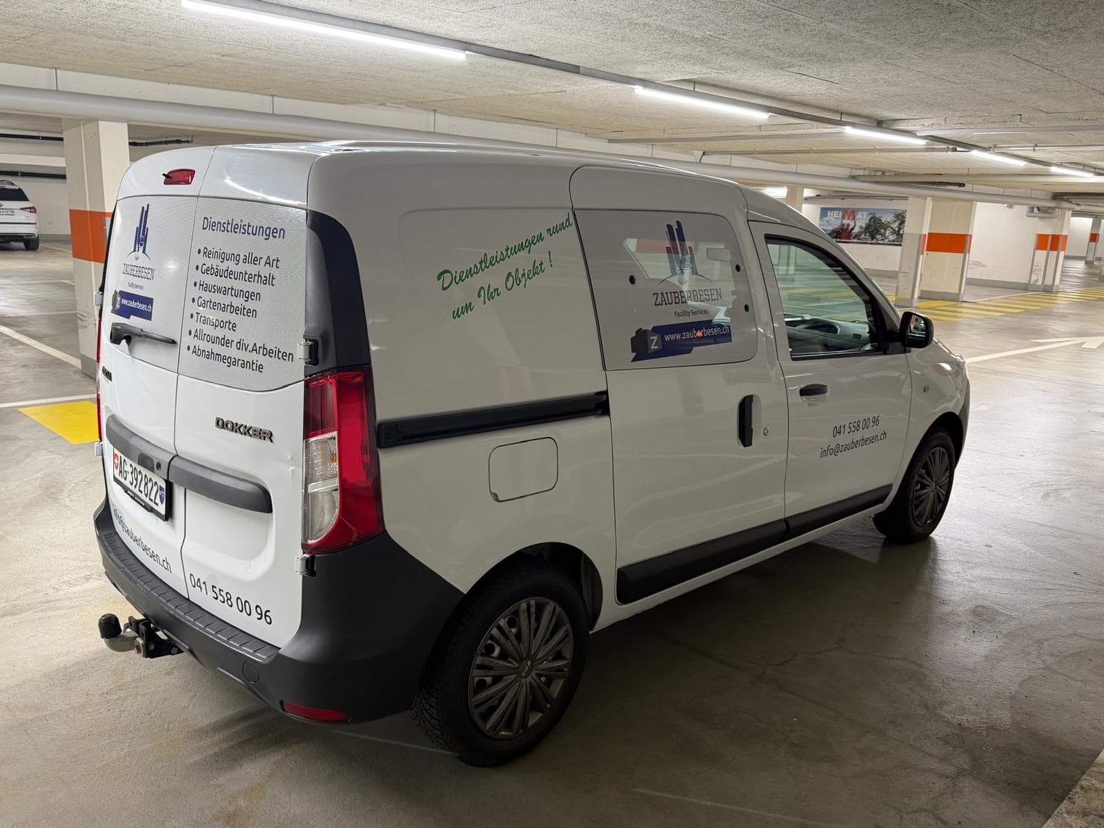 Kleintransporter, Heck und Seite