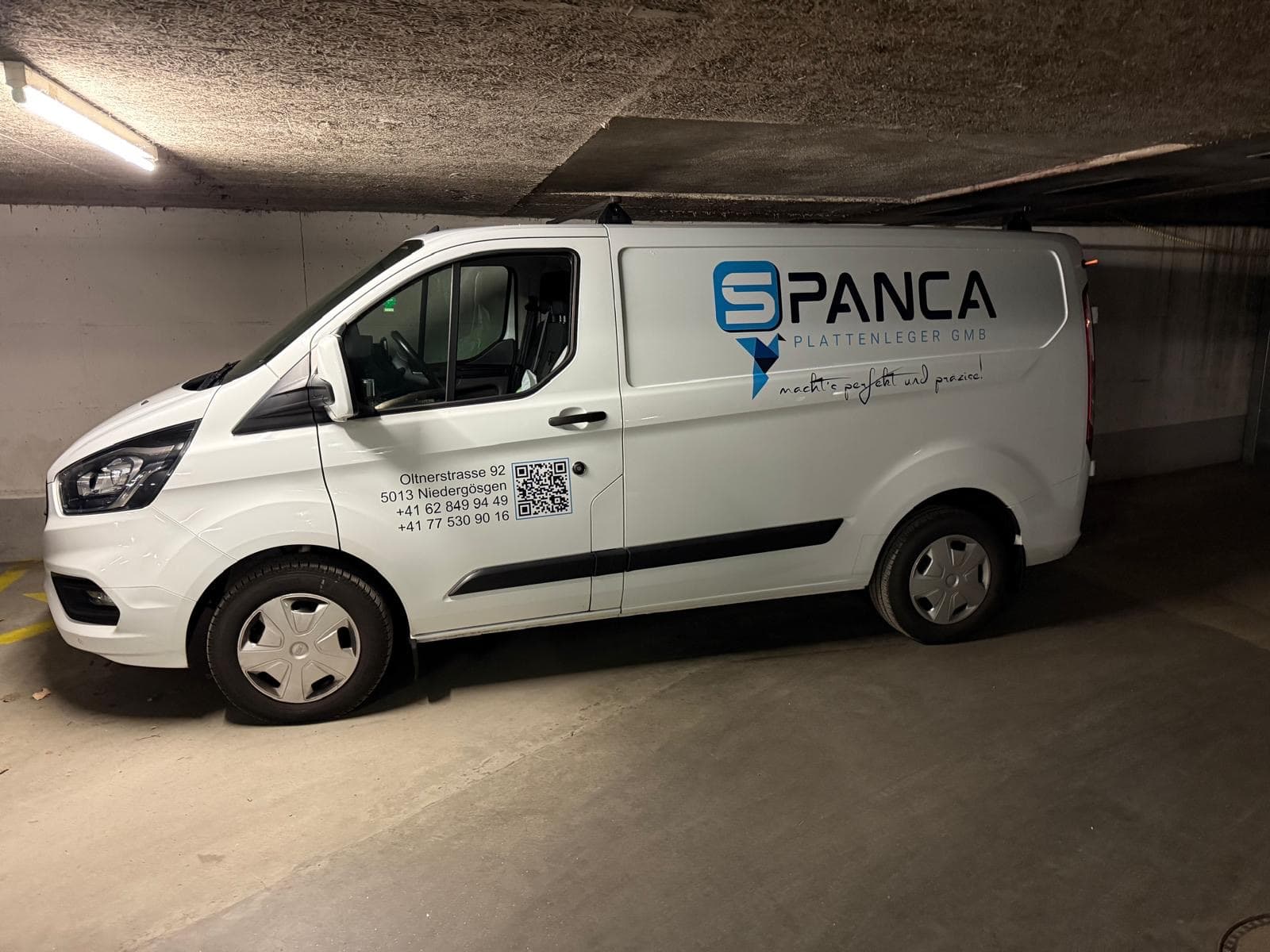 Lieferwagen mit Beschriftung, PANCA