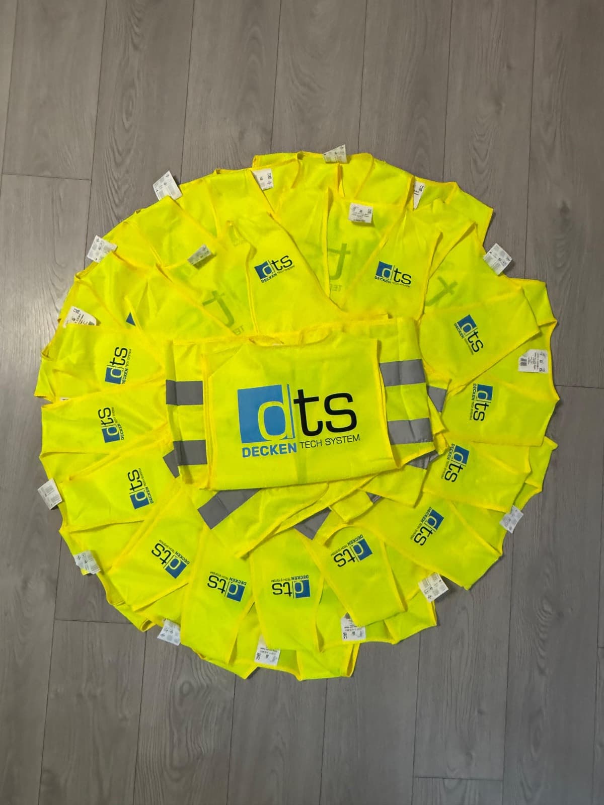 Warnwesten mit Logo, dts Decken Tech System