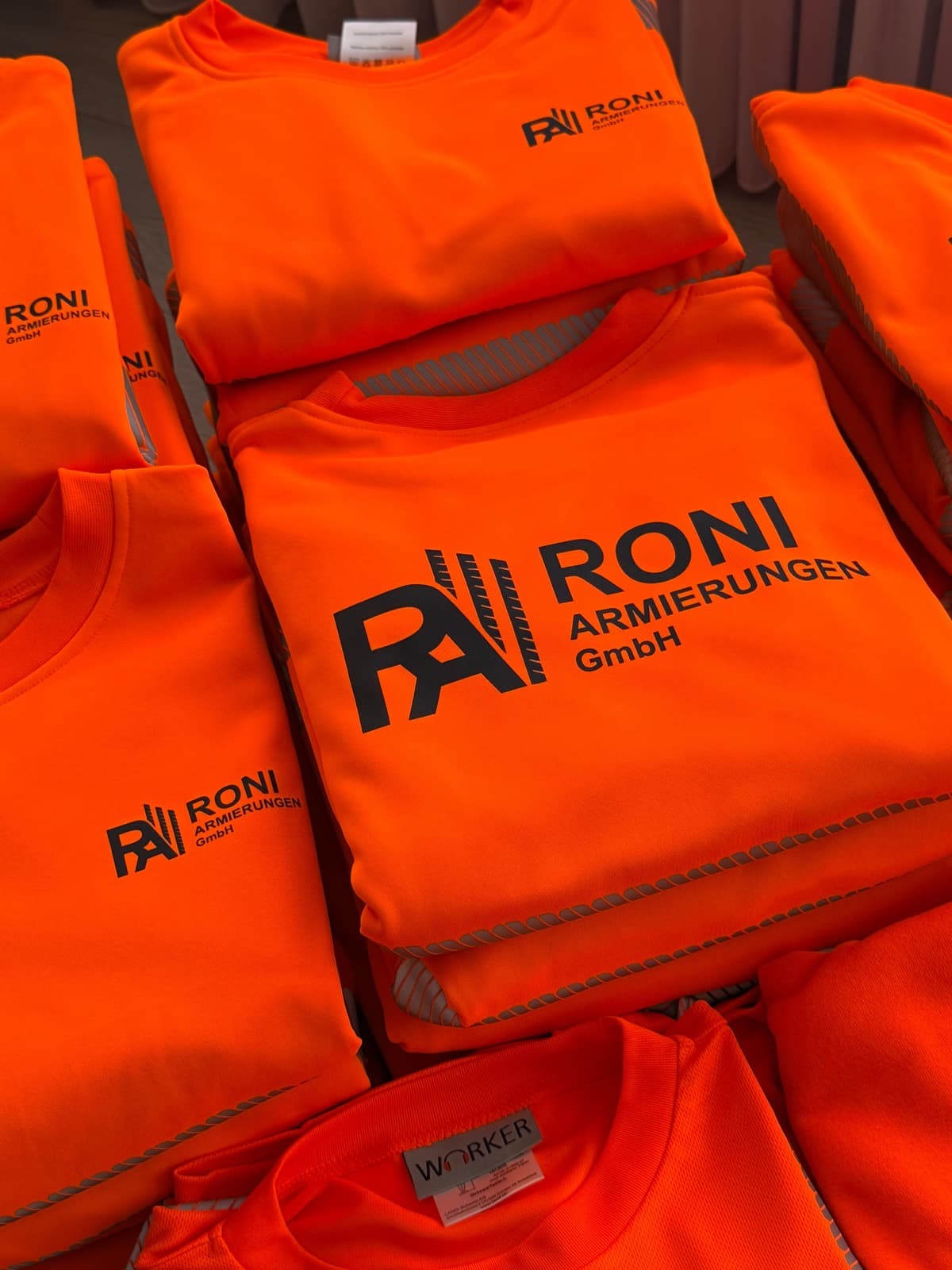 Warnschutz-Pullover, RONI Armierungen